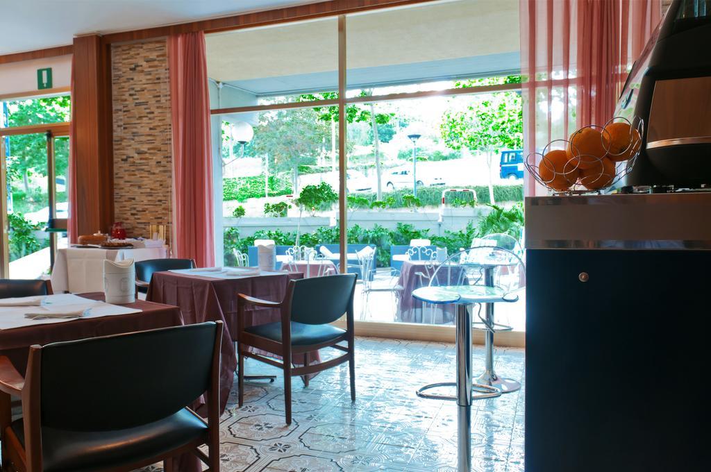 Albergo La Rosetta キアンチャーノ・テルメ エクステリア 写真