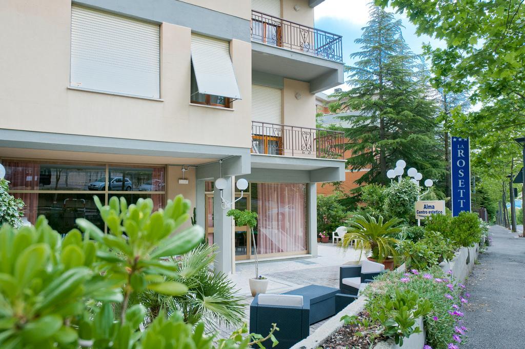 Albergo La Rosetta キアンチャーノ・テルメ エクステリア 写真