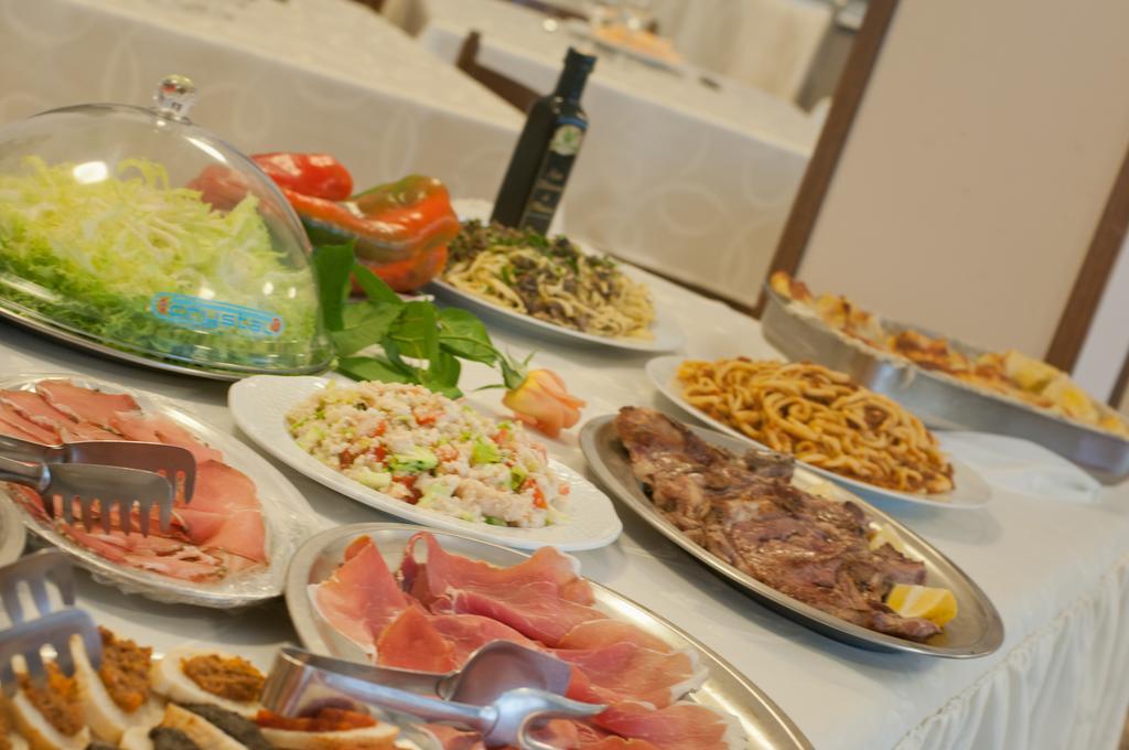 Albergo La Rosetta キアンチャーノ・テルメ エクステリア 写真